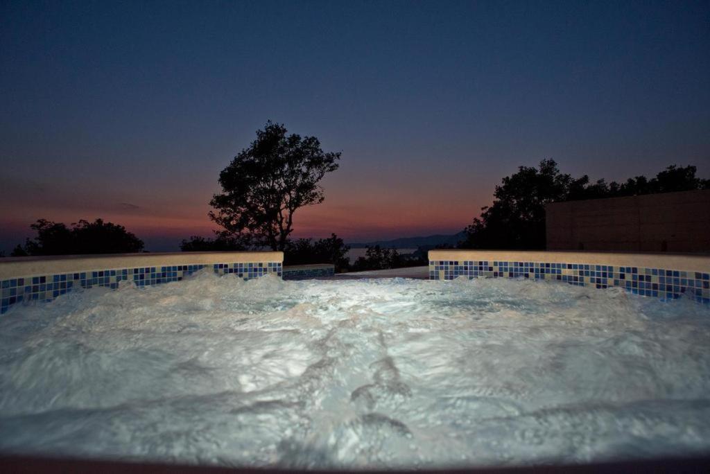 Luxury Villa Crystal Blue Sveti Stefan Exterior photo