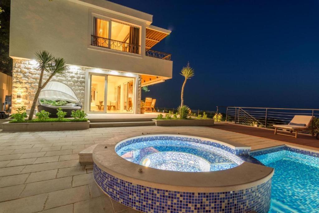 Luxury Villa Crystal Blue Sveti Stefan Exterior photo