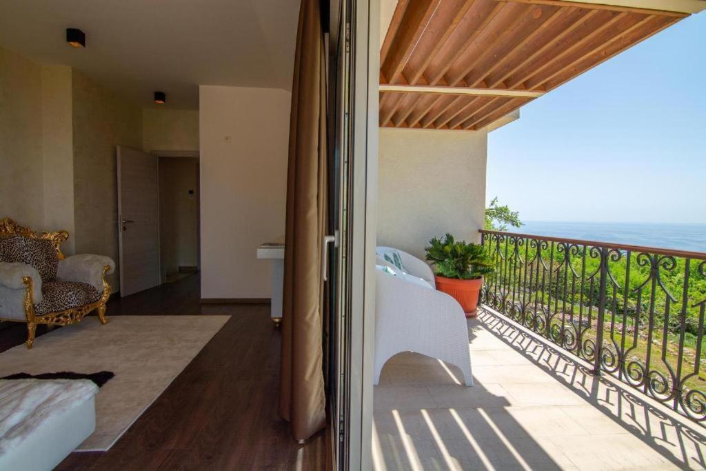Luxury Villa Crystal Blue Sveti Stefan Exterior photo