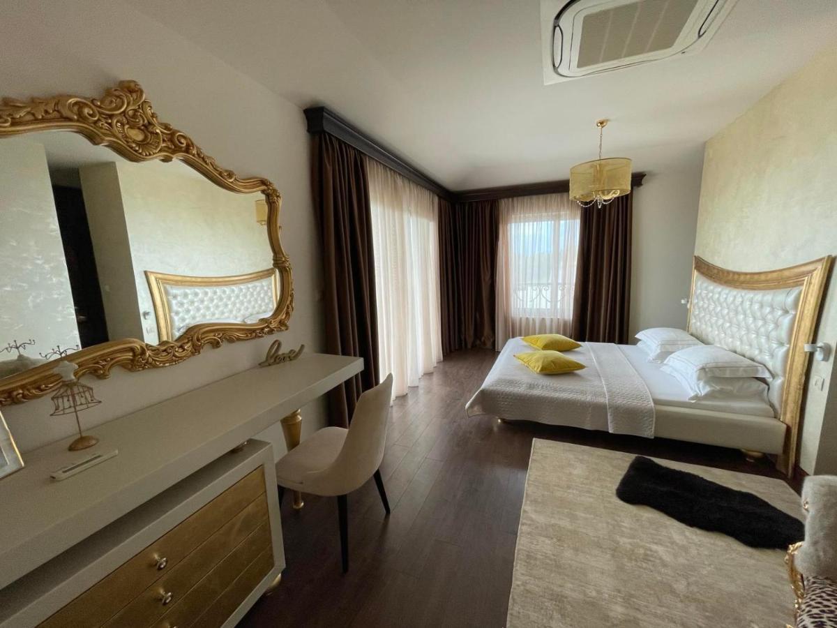 Luxury Villa Crystal Blue Sveti Stefan Exterior photo